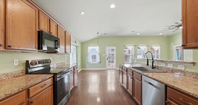1210  Mineral Hills, San Antonio, TX 78260 — photo 17
