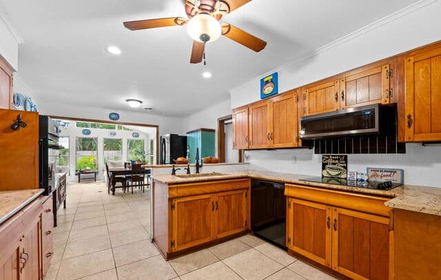 3010  Northridge, San Antonio, TX 78209 — photo 18