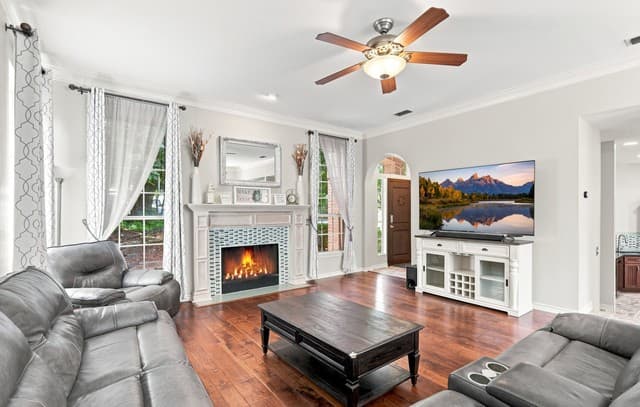 8730  Iliad, Universal City, TX 78148 — photo 2