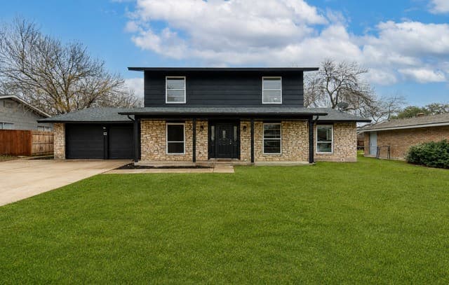 7906  Rustic Forest Dr