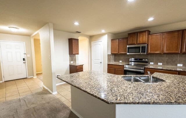 7202  Galaxy Brk, San Antonio, TX 78252 — photo 13