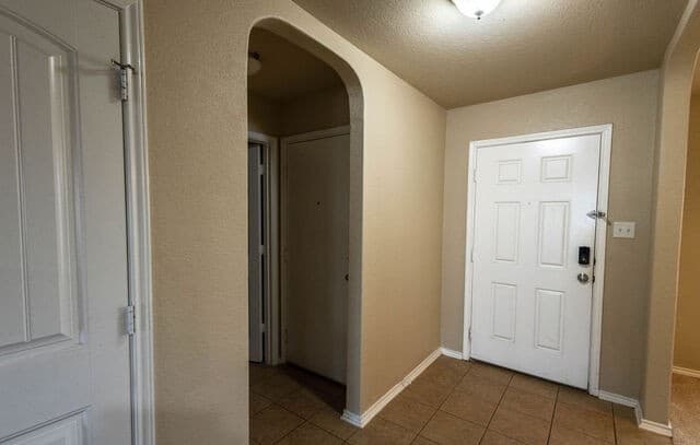 7202  Galaxy Brk, San Antonio, TX 78252 — photo 8