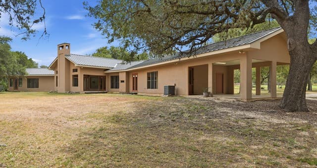 4025  Marion Rd, Marion, TX 78124 — photo 4