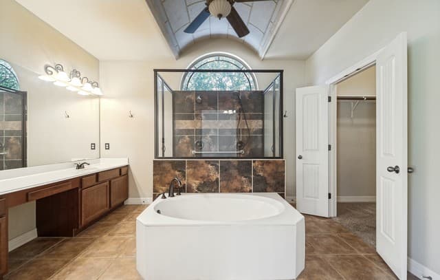1490  Deep Water DR, Spring Branch, TX 78070 — photo 18