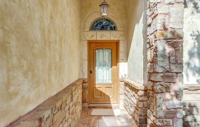 1490  Deep Water DR, Spring Branch, TX 78070 — photo 3