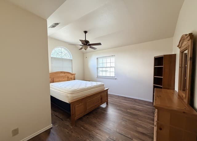 215  Whisper Wood Ln, San Antonio, TX 78216 — photo 19