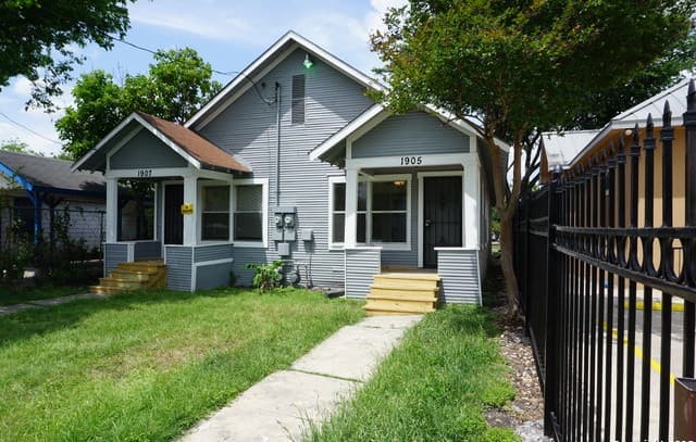 1905  Buena Vista St Unit 1