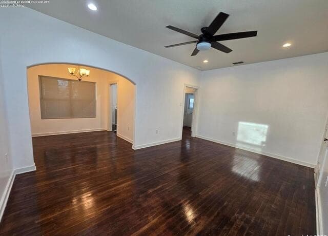 809  Elmwood
