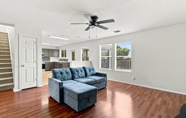 5931  Valparaiso Way, San Antonio, TX 78249 — photo 13