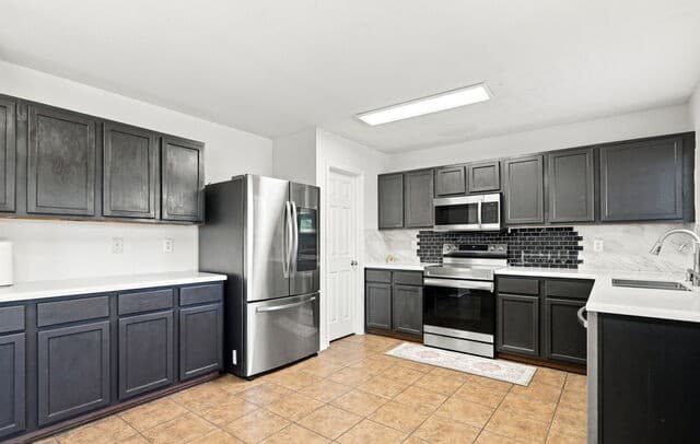 5931  Valparaiso Way, San Antonio, TX 78249 — photo 16
