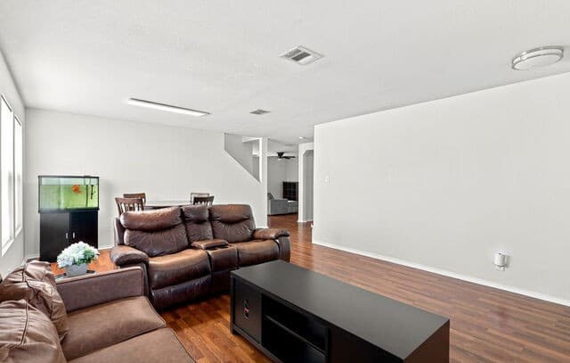 5931  Valparaiso Way, San Antonio, TX 78249 — photo 8