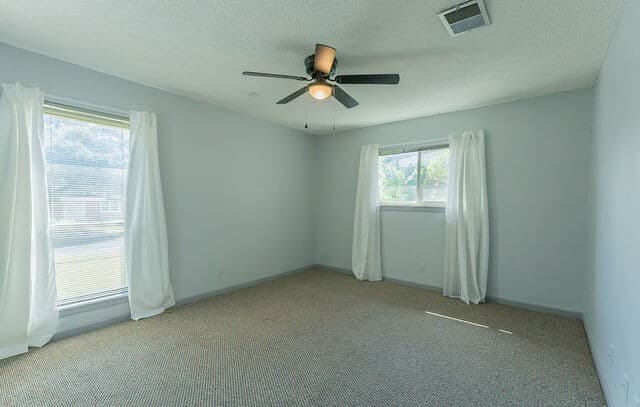 13115  Larkyorke, San Antonio, TX 78233 — photo 11