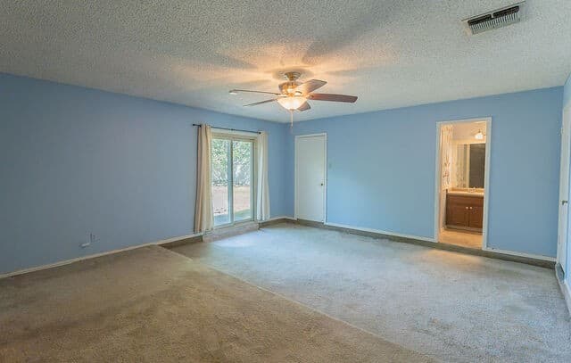 13115  Larkyorke, San Antonio, TX 78233 — photo 18