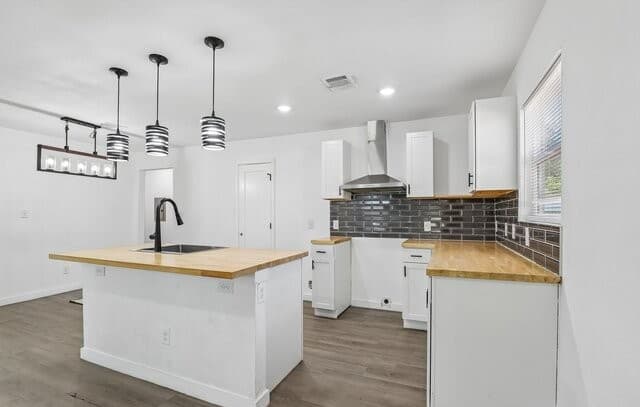 1710  Alametos, San Antonio, TX 78201 — photo 6