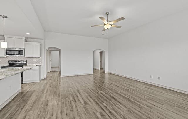 108 W Eli Chandler, Blanco, TX 78606 — photo 6