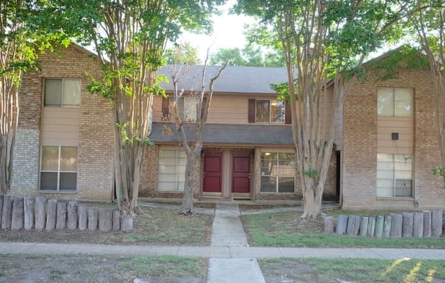 1707  Patricia Dr Unit A