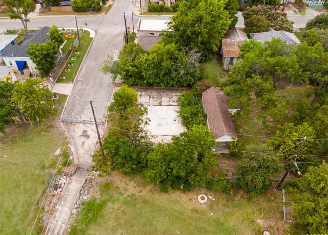 713 N Navidad St, San Antonio, TX 78207 — photo 13