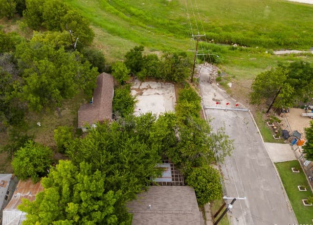 713 N Navidad St, San Antonio, TX 78207 — photo 5