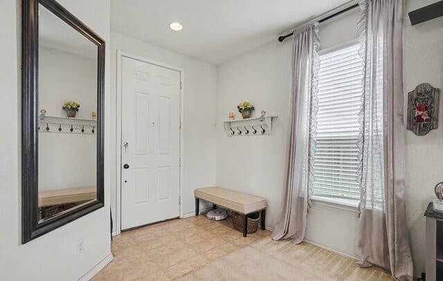 7602  Palomino Cv, San Antonio, TX 78244 — photo 3