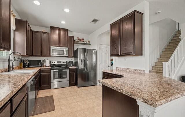 7602  Palomino Cv, San Antonio, TX 78244 — photo 8