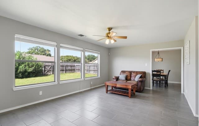 1518  33rd, Hondo, TX 78861 — photo 11
