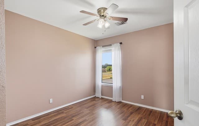 1518  33rd, Hondo, TX 78861 — photo 24