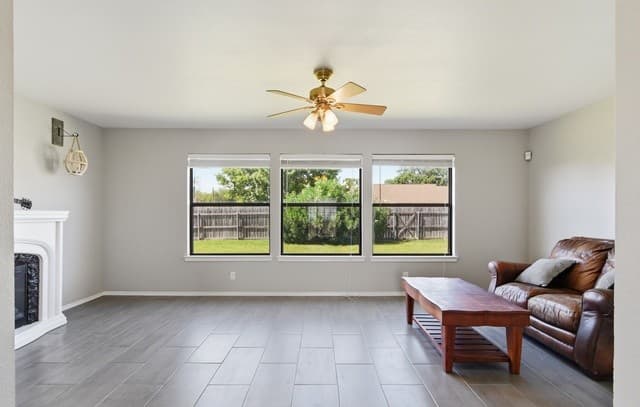 1518  33rd, Hondo, TX 78861 — photo 9