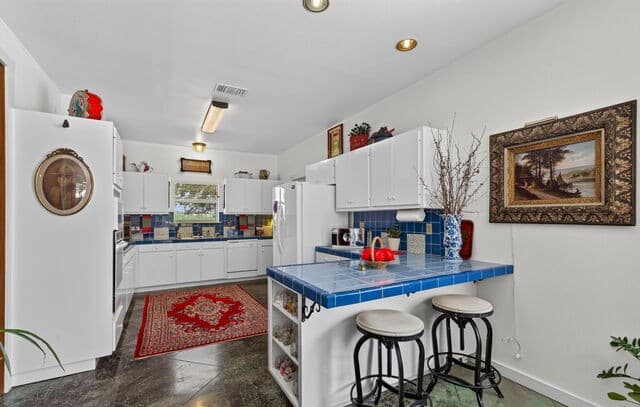 1348  Live Oak Rdg, Bandera, TX 78003 — photo 11