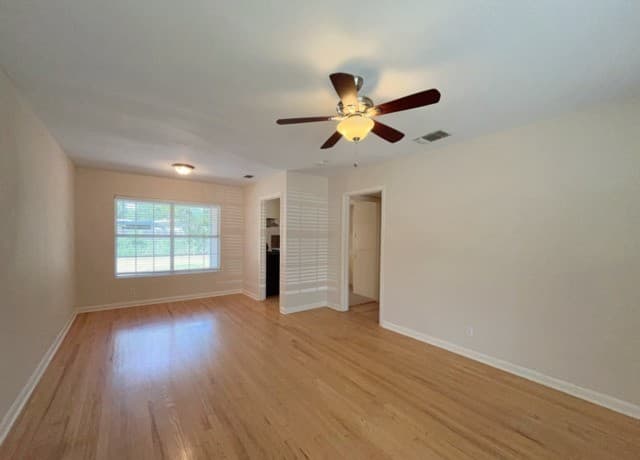 151  Sabyan Dr, San Antonio, TX 78218 — photo 2