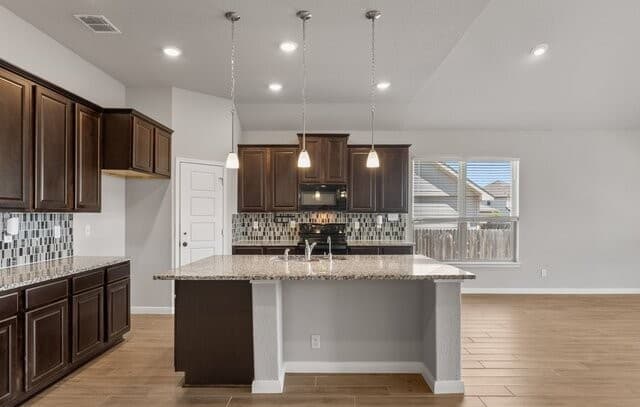 314  Sika Way, Schertz, TX 78108 — photo 2
