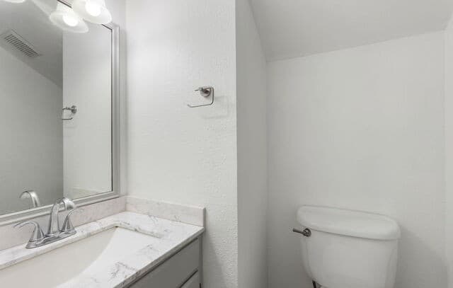 8719  Timberwick St, San Antonio, TX 78250 — photo 14