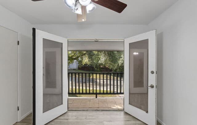 8719  Timberwick St, San Antonio, TX 78250 — photo 24