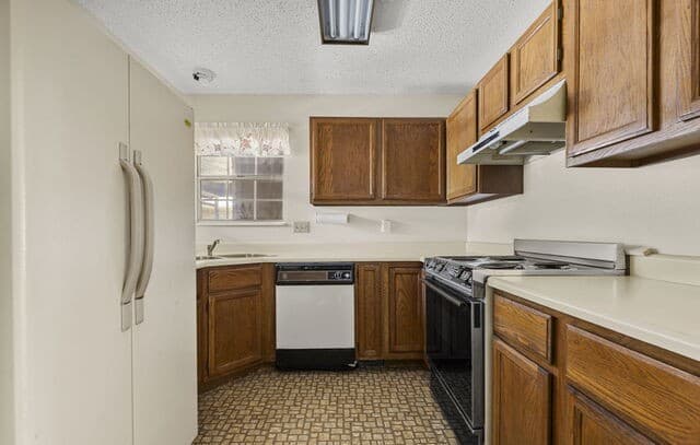 3629  Fox Run, Schertz, TX 78108 — photo 17