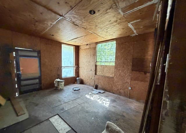 1402  Alametos, San Antonio, TX 78201 — photo 7