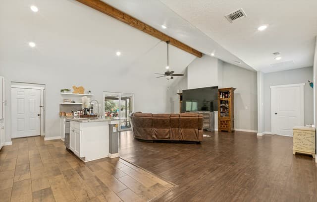25375  US Highway 281 S, San Antonio, TX 78264 — photo 12