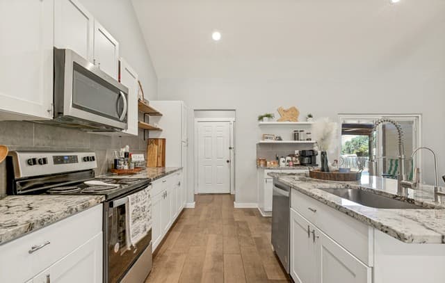 25375  US Highway 281 S, San Antonio, TX 78264 — photo 14
