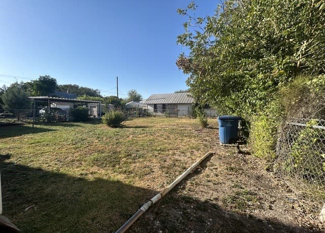 2419 W Houston St, San Antonio, TX 78207 — photo 9
