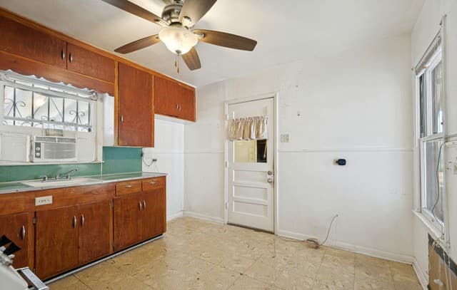 771  Linda Lou Dr, San Antonio, TX 78223 — photo 7