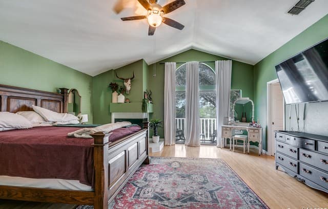 3207  Green Spg, San Antonio, TX 78247 — photo 17