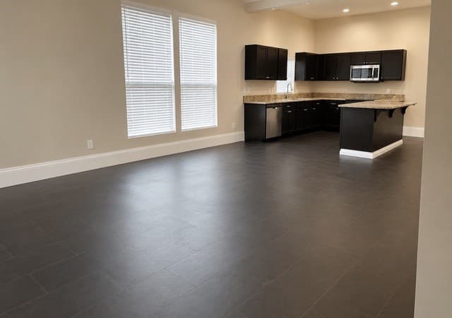 351  Belmont, San Antonio, TX 78202 — photo 2
