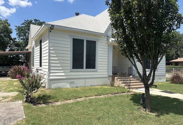 351  Belmont, San Antonio, TX 78202 — photo 9