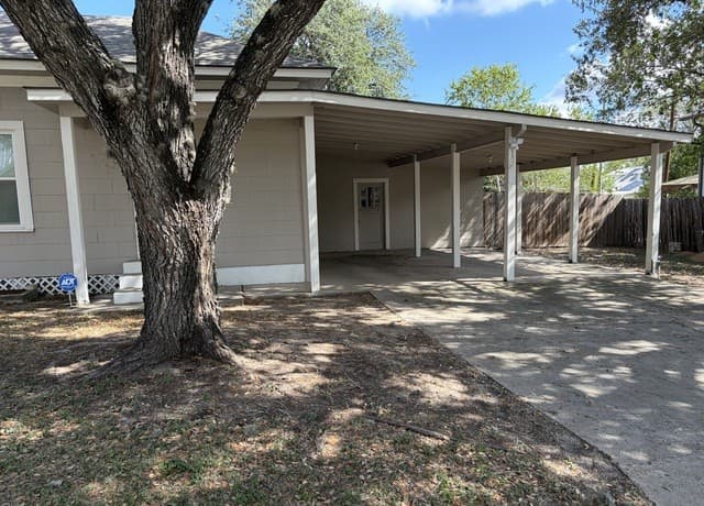 423 S 6th St, Kenedy, TX 78119 — photo 4