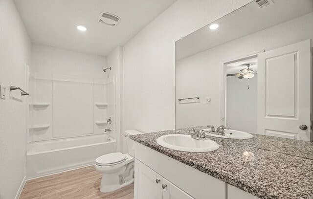 9978  Sarrebourg St, Schertz, TX 78154 — photo 10