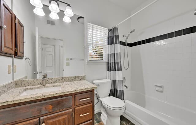 15010  Oak Briar, San Antonio, TX 78232 — photo 17
