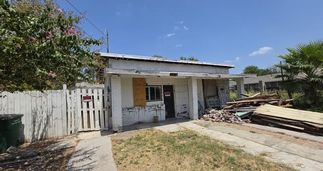 6443  Marcum Dr, San Antonio, TX 78227 — photo 3