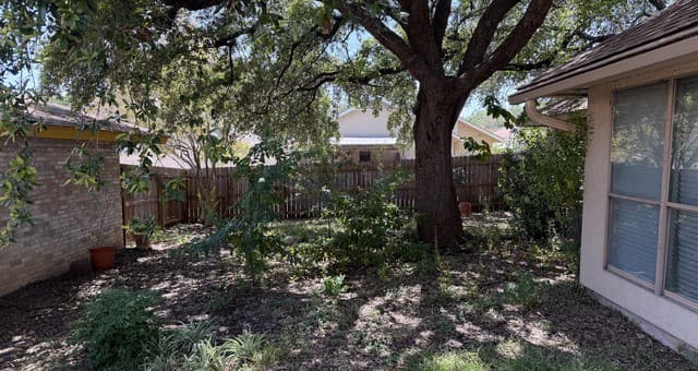 1526  Beauchamp St, San Antonio, TX 78213 — photo 4
