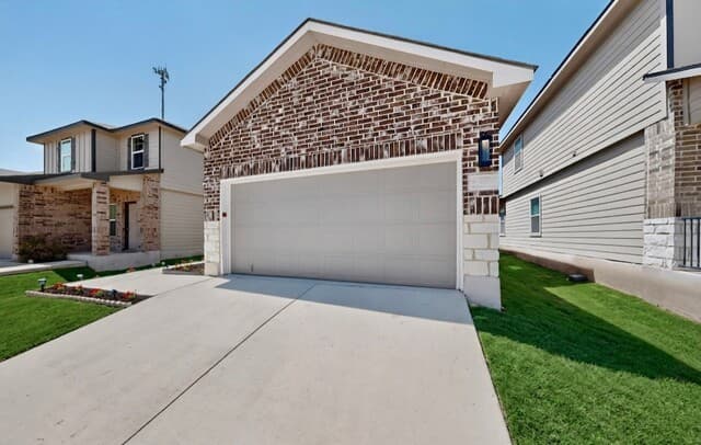 13511  Winemaker Dr, San Antonio, TX 78223 — photo 3