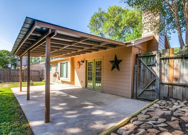 13318  Larkbrook St, San Antonio, TX 78233 — photo 21