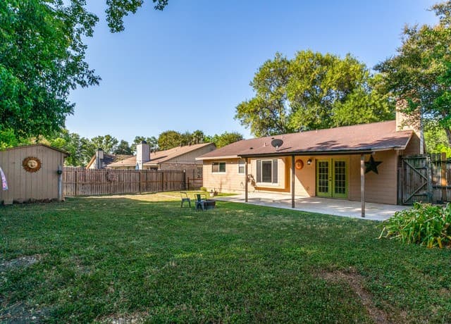 13318  Larkbrook St, San Antonio, TX 78233 — photo 24