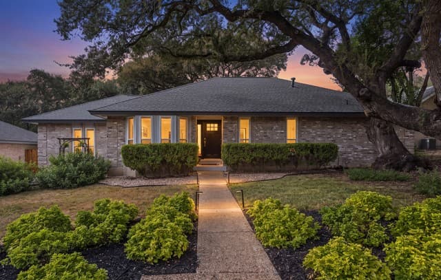 13427  La Vista Dr